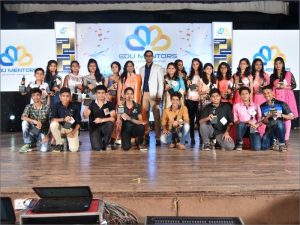 2016-edumentor-mahesh-sir-with-toppers